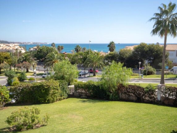 Image 7 of 18 - Lovely ground floor apartment within walking distance of La Cala beach