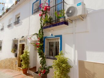 Image of property V402: Charming 105 m² semi-detached house in the heart of Ojén just 10 minutes by car to Marbella 